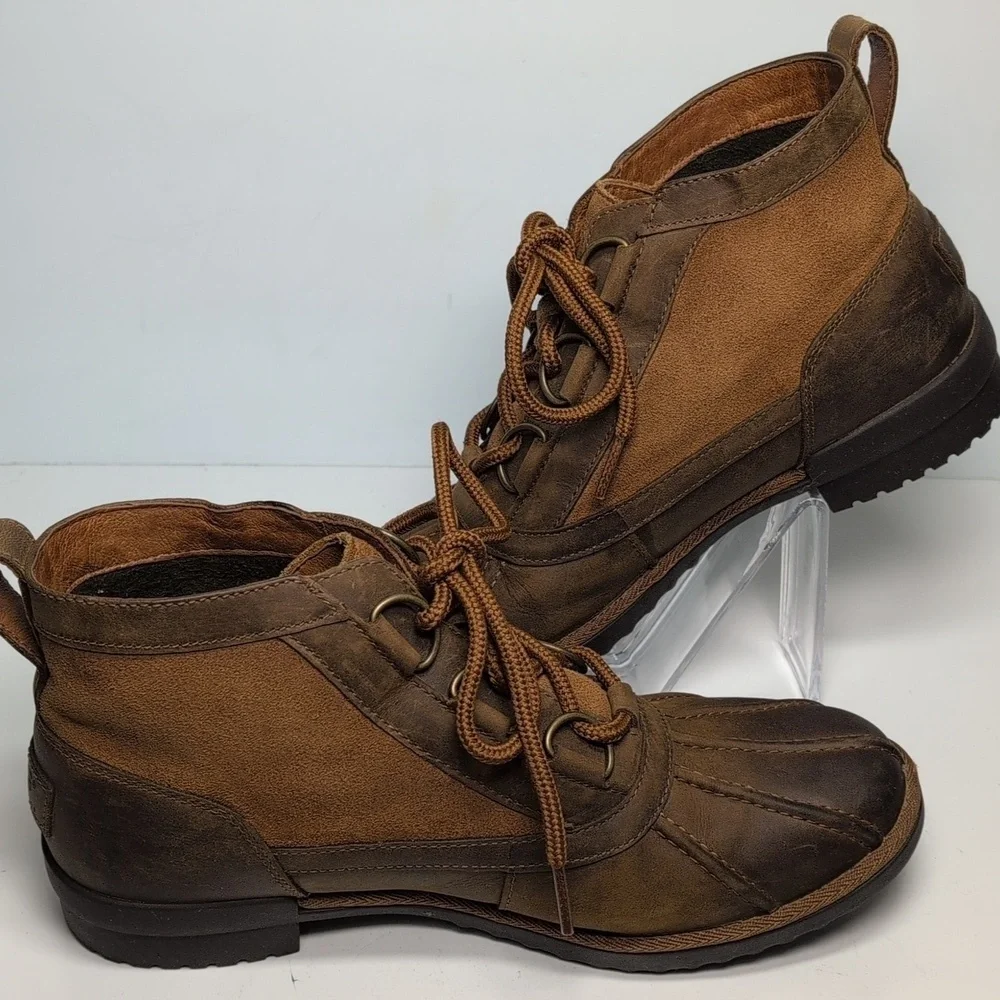 UGG Heather lace up bootie boots women's size 9 EU 40